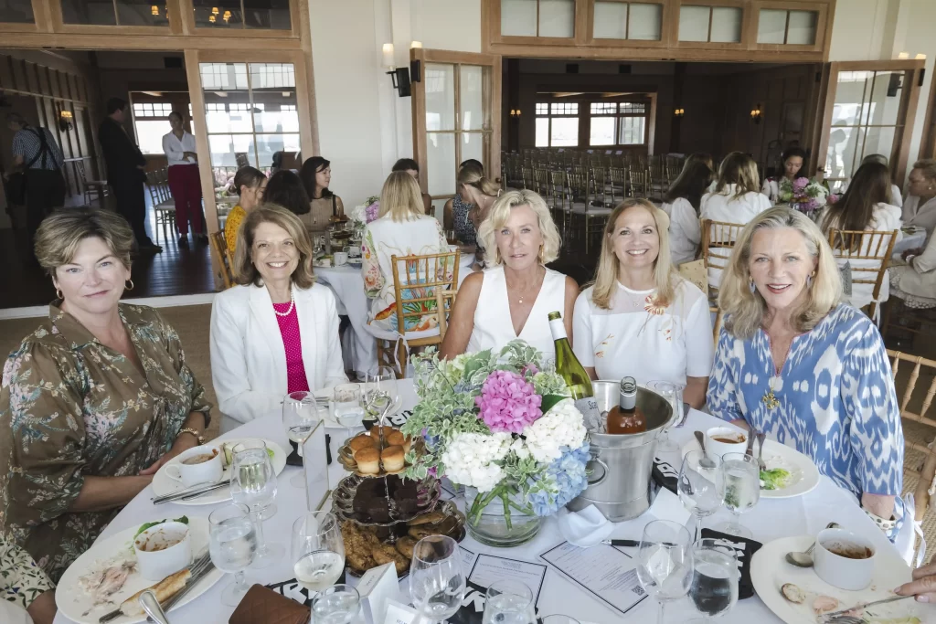 Iconic makeup artist Bobbi Brown captivated nearly 200 guests at the 4th annual East Hampton Emergency Department fundraiser, sharing her insights on beauty and empowering women.
