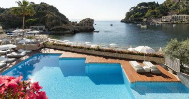 Discover the Mazzarò Sea Palace, a five-star Sicilian resort offering stunning sea views, private beach access, luxury amenities, and exceptional service for an unforgettable stay.