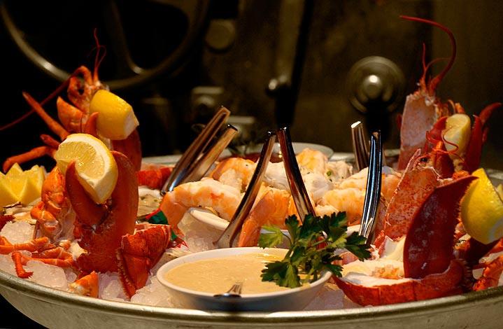 Grand Steakhouse Dining