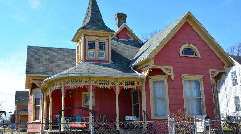 historic home restoration grants