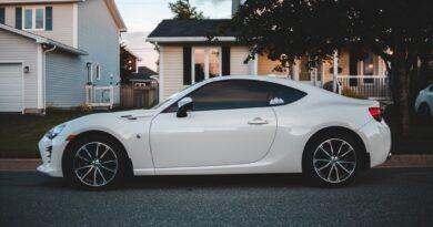 rent a nice car for the weekend