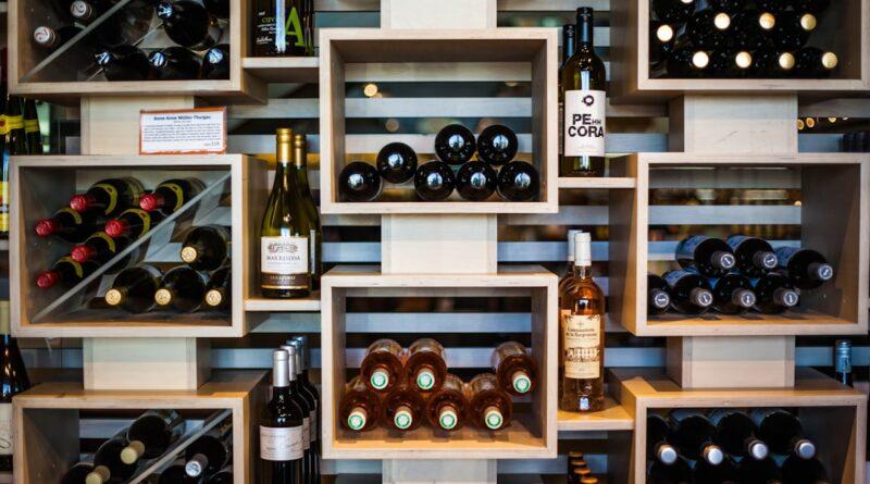 wall wine rack ideas