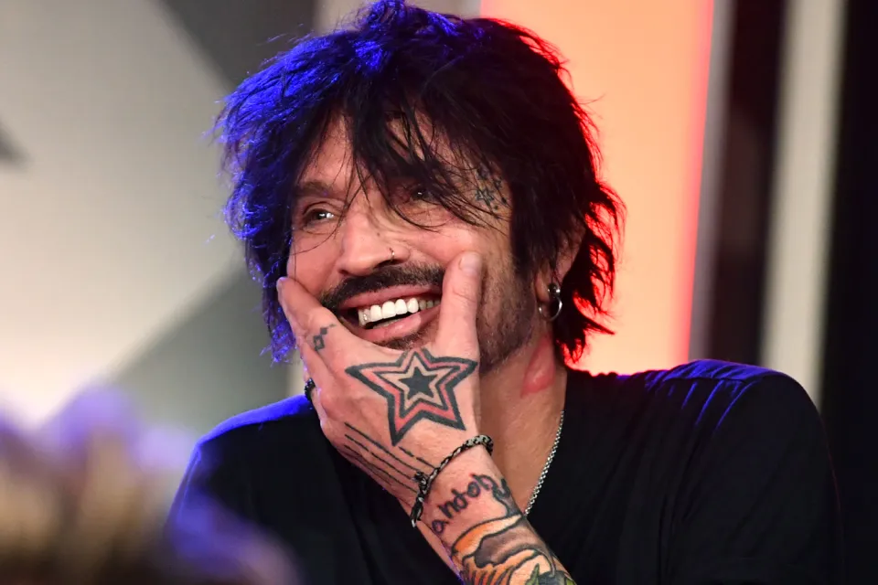 nikki sixx net worth