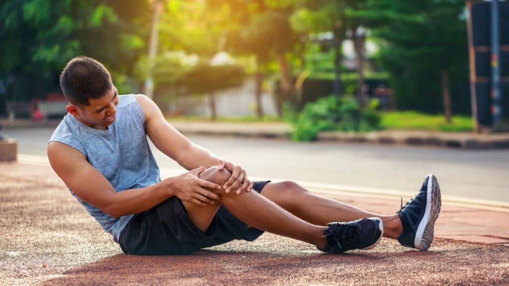 Why Does My Knee Hurt When I Bend It?