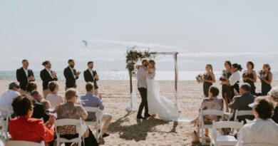 What to wear to a summer beach wedding