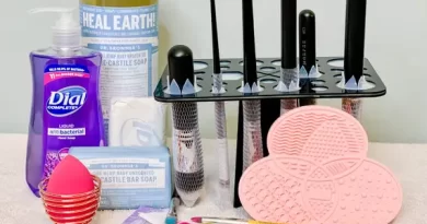 How to clean makeup brushes and tools effectively