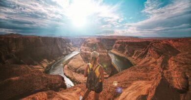 Smart Ways To Stay Connected While Exploring Far And Wide