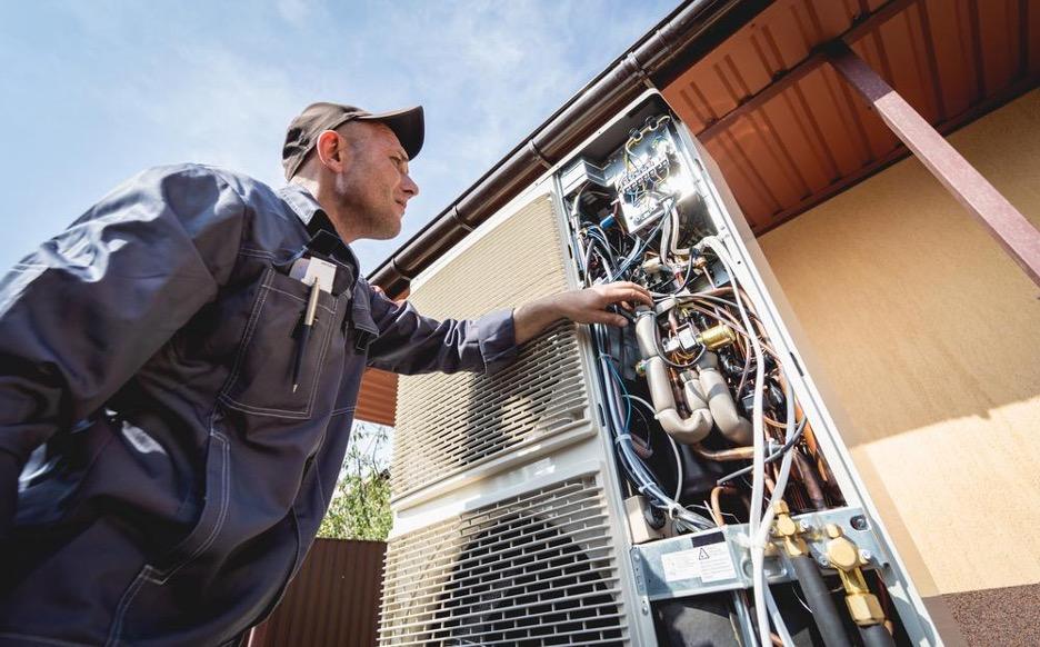 How Do You Know If Your Furnace Needs Repair or Replacement?