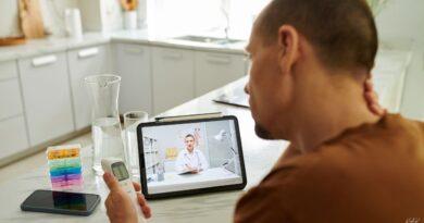 New Yorkers Book Doctor Appointments