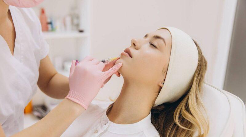 Why Hyaluronic Acid Is the Preferred Lip Filler Ingredient