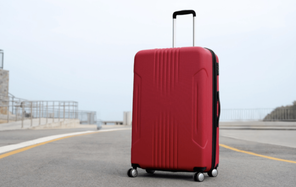 How to Choose the Perfect Suitcase for International Travel 