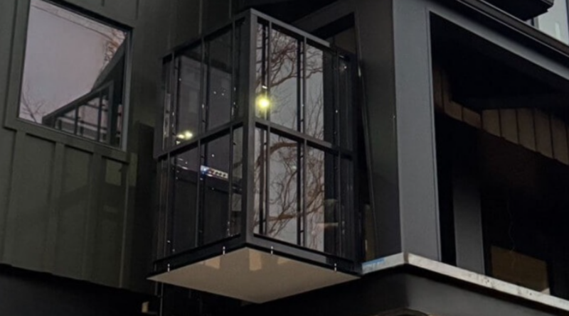 Top Features to Look for When Choosing Home Elevators in 2025
