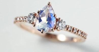 Moonstone Ring Shapes and Their Beauty