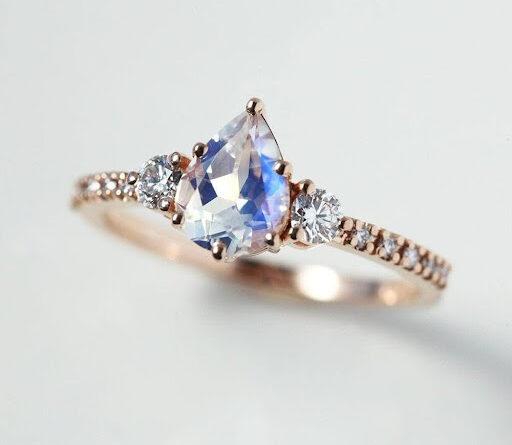 Moonstone Ring Shapes and Their Beauty