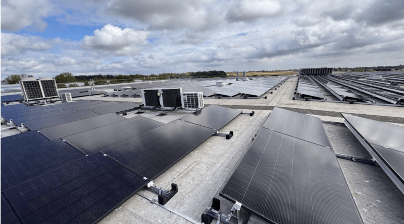 Commercial Solar Panels for UK Businesses: How to Cut Energy Costs and Future-Proof Your Company