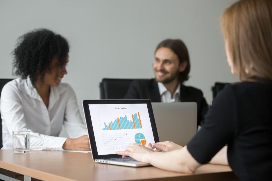 How Employee Recognition Analytics Reveals Proximity Bias in Hybrid Work