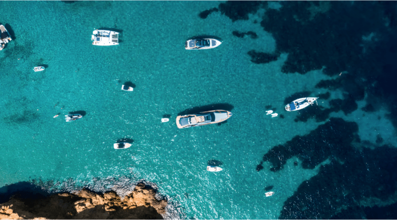 Feel the Beat at Sea with an Ibiza Boat Party DJ Experience