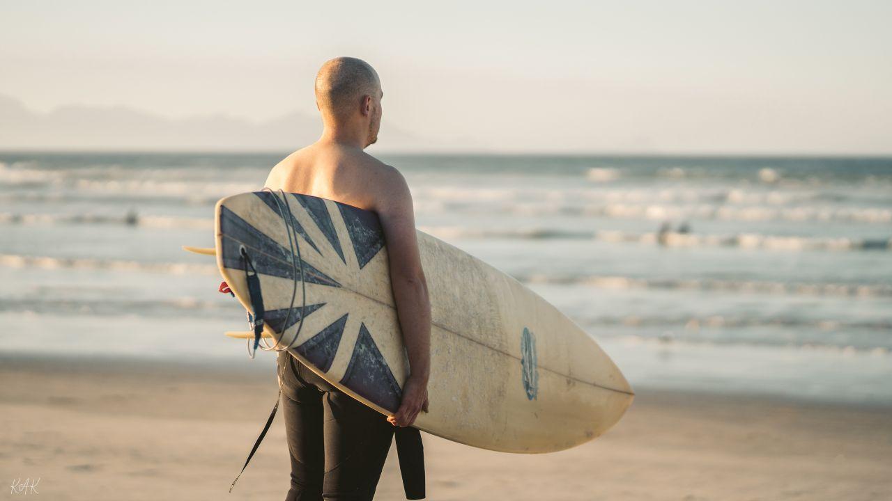 Small Clean Surf Top 10 Surfboards for Small Waves - Park Magazine NY
