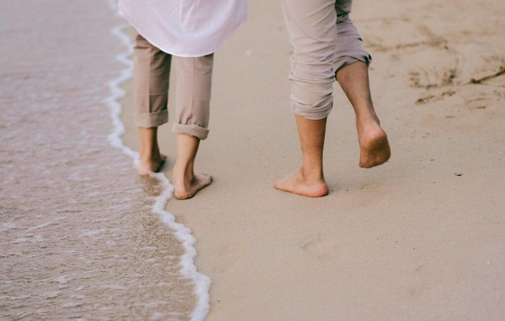 How to Build a Travel Footcare Kit That Works