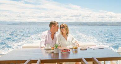 Where to Find Elite Matchmakers: Exclusive Access to High-End Luxury Matchmaking Services