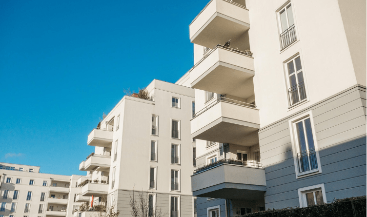 When Tenants Pay Late: Practical Tips for Property Owners