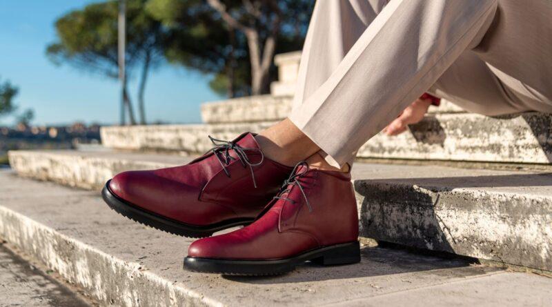 Seasonal Stature: Choosing the Right Elevator Shoes for Summer and Winter