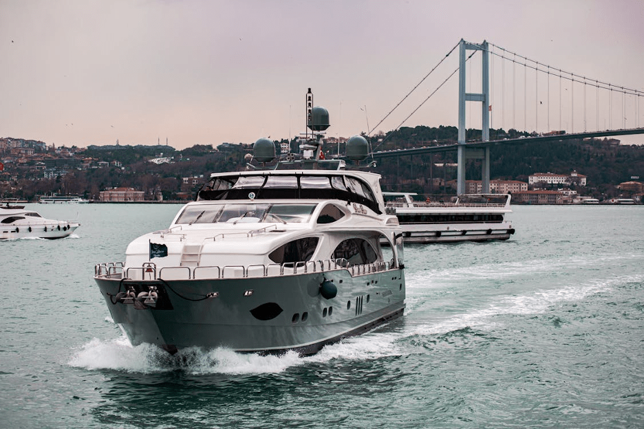Best Ways To Experience Istanbul From A Luxury Yacht