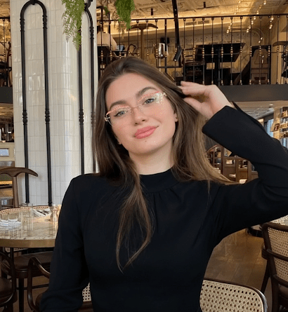 The Best Rimless Glasses for Women Who Want a Refined, Feminine Look