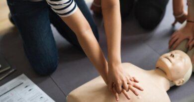 Online CPR Certification: Medical First Aid Research & Training