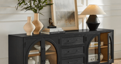 How to Make an Open-Plan Home Feel Mid-Century Modern
