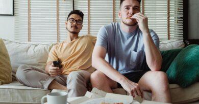 How Your Weekend Routine Uses More Power Than Weekdays