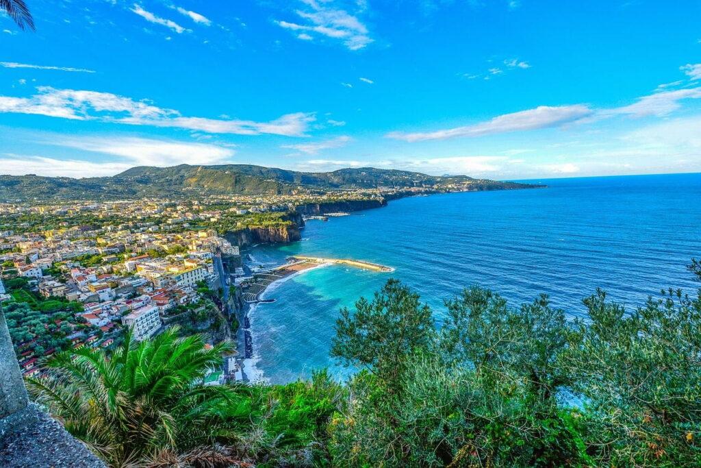 Italian Villas Haute Retreats Summer Experience