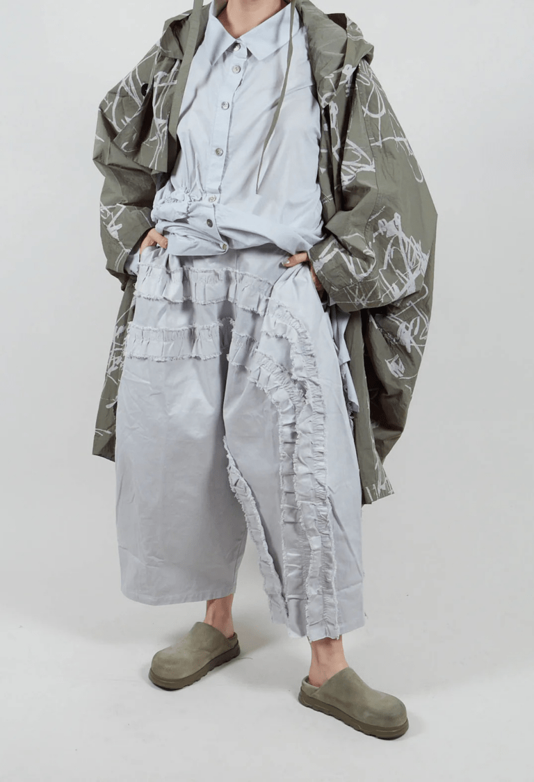 The Return of Elevated Everyday Dressing in Modern Fashion