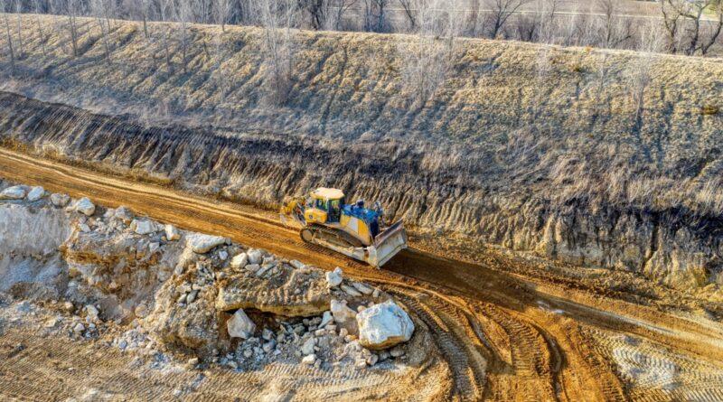 Precision earthworks & the digital ground of 2026