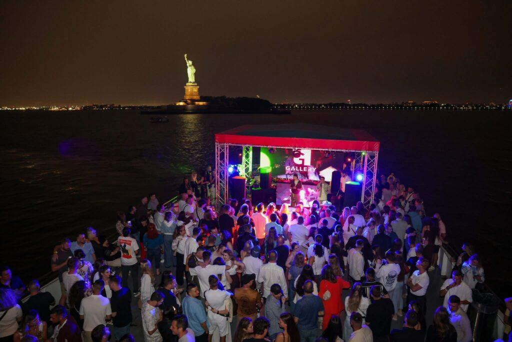 More Than 600 Gather Aboard New York's Ukrainian Boat Party as New Humanitarian Initiative Commits to 10,000 Meals
