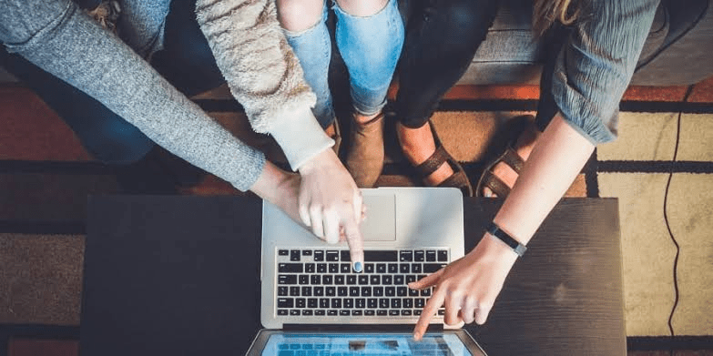 Mastering Society: How a Virtual Mentor Can Boost Your Sociology Grades
