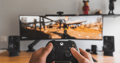 Navigating Online Entertainment with Digital Currencies