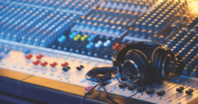 Why Every Modern Musician Needs a Music Hub for Collaboration and Virtual Band Rehearsals