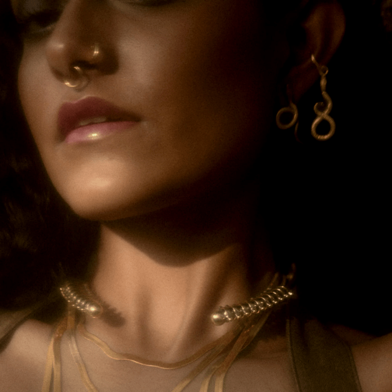 What Is a Torque Necklace? History, Styles, and How to Wear One