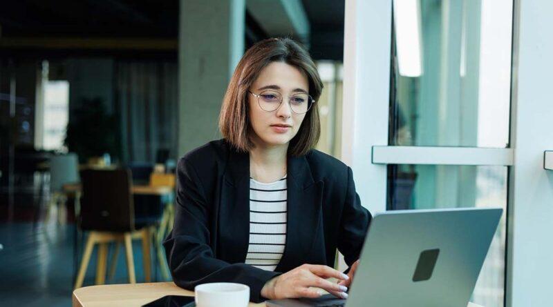 How to Choose the Right AI ML Technology Solution for Your Organization