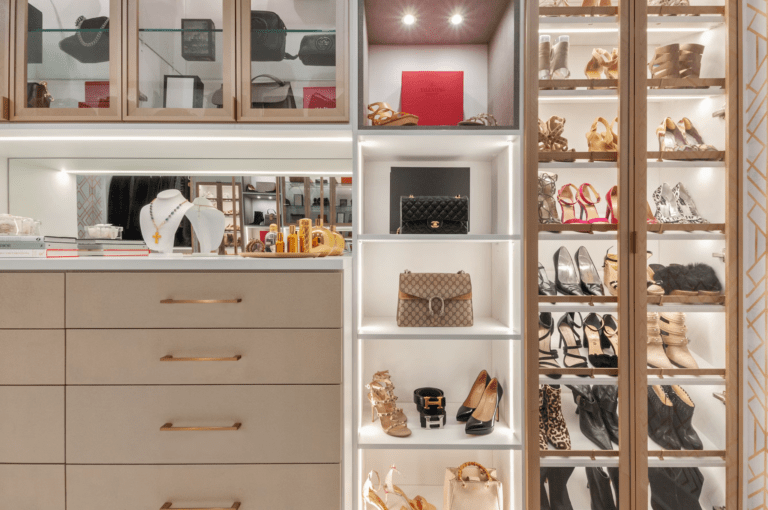 How to Design a Luxury Dressing Room That Blends Style and Function