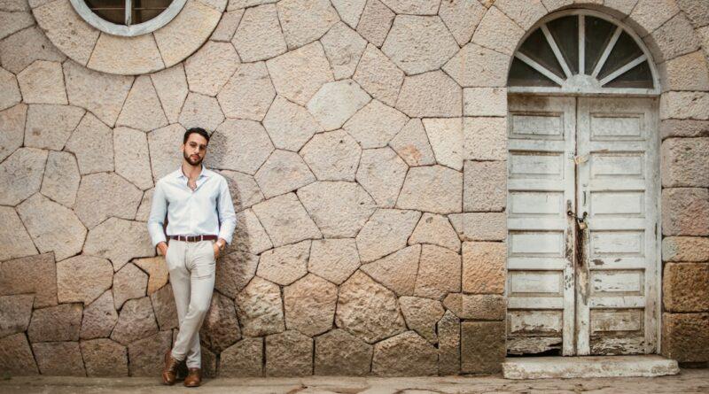 stylish man wearing tailored linen pants