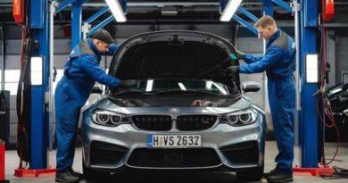 Benefits of Working With Experienced BMW Technicians Instead of Dealerships