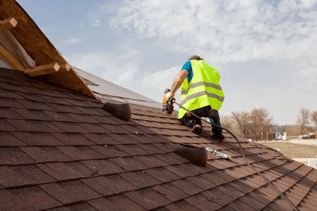 How to Choose a Roofing Company That Protects Your Home for Years to Come