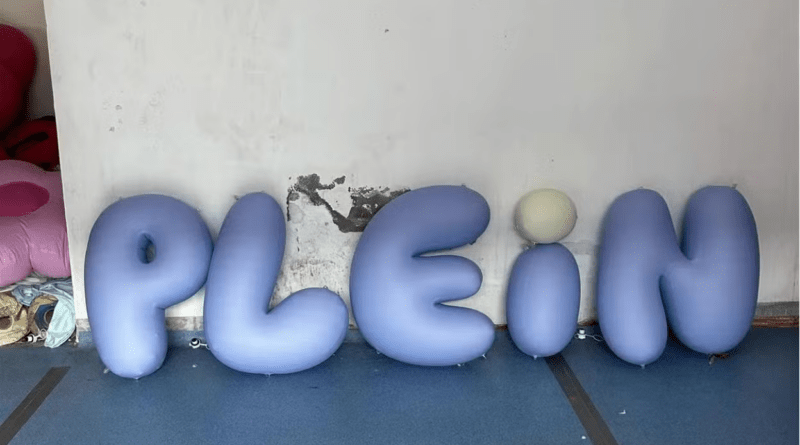 What Should You Consider When Choosing the Size of Inflatable Letters?