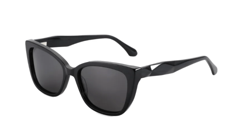 Black Glasses: The Timeless Eyewear Trend That Works for Every Style