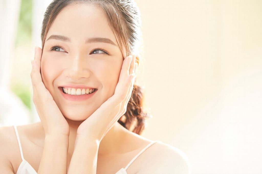 How Do You Build a Natural Skincare Routine?