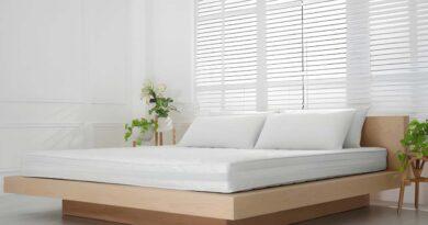 Memory Foam vs Spring Mattress: Which One Is Better for Daily Sleep?