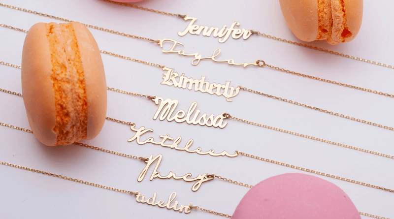 Why Custom Name Necklaces Have Become a Modern Jewelry Staple