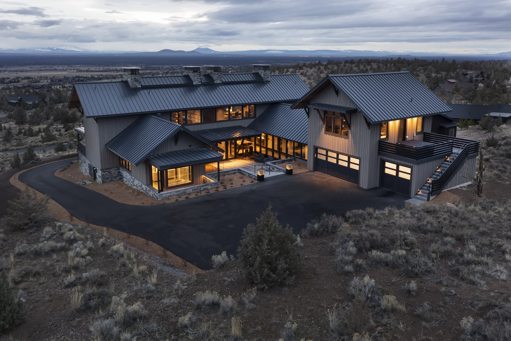 Central Oregon Home Builders: What to Know Before Building on the High Desert